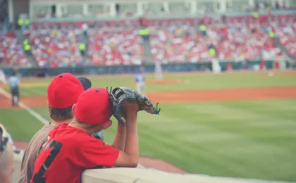 Cincinnati Reds Baseball Game Tickets at Great American Ballpark