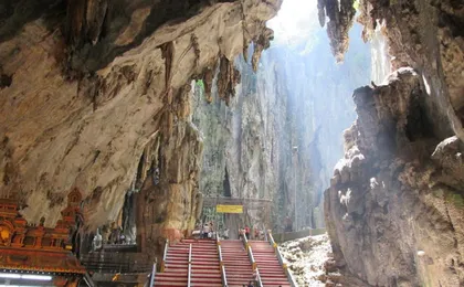 Batu Caves, Bukit Melawati and the fireflies private tour with dinner