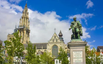 Antwerp self-guided walking tour with audio app