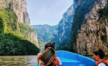 Viewpoints and cruise to Sumidero Canyon from Tuxtla Gutiérrez