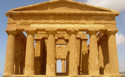 Agrigento and Piazza Armerina guided tour from Taormina