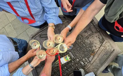 Guided tour with wine tasting in Trier's historic centre in English