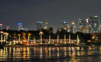 Miami evening cruise of Biscayne Bay and millionaires' homes