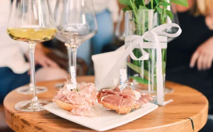Bolzano wine experience with a professional sommelier