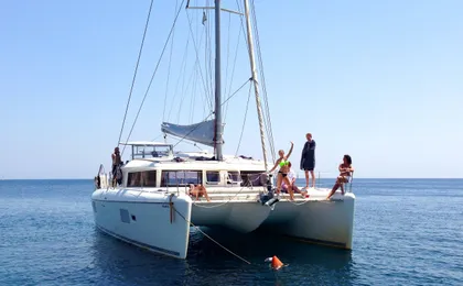 Catamaran Cruise