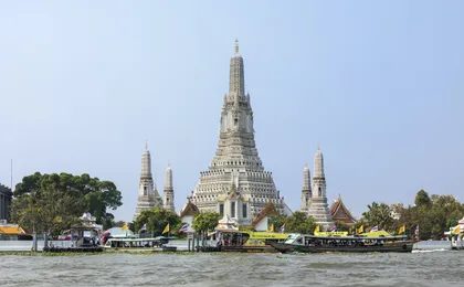 Half-day guided tour of Bangkok’s canals and Chinatown district