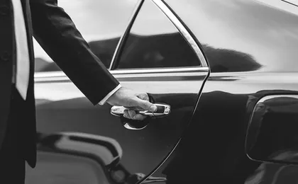 Boca Raton Black Car Services (UP TO 14 PASS)