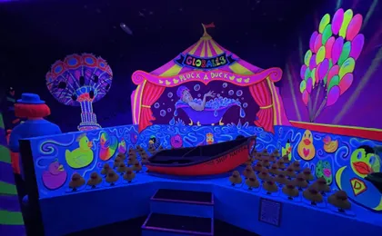 GLOBALLS ticket with your choice of mini golf course or Carnival Games