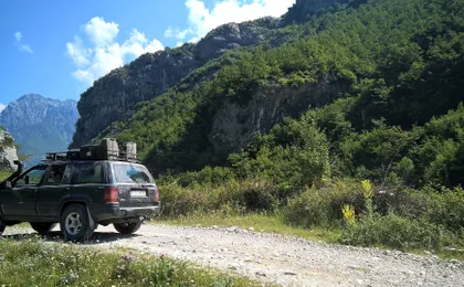 Cape Rodon 4x4 Tour with Wine Tasting and Cold War Bunker