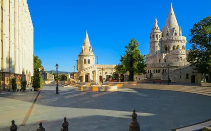 Budapest grand city tour with Parliament visit