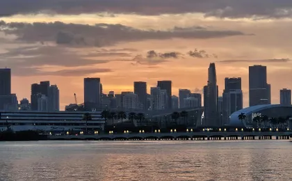 Miami sunset cruise of Biscayne Bay and millionaires' homes