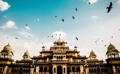 15-Day Delhi, Rajasthan, Agra & Varanasi Tour