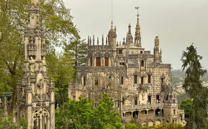 Quinta da Regaleira Entrance E-Ticket and Guided Tour