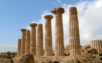 Valley of the Temples skip-the-line guided tour in Agrigento