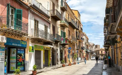 Palermo walking tour and Monreale Cathedral visit in Sicily