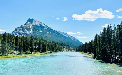 Kamloops to Lake Louise scenic drive and self-guided audio tour