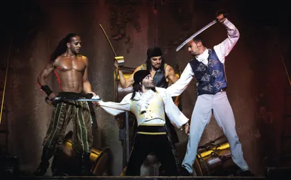 Pirates adventure dinner show in Majorca with transfer