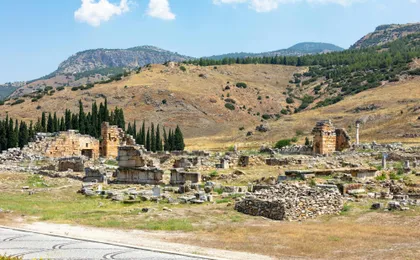 Summer tour of Pamukkale and Hierapolis with Lake Salda