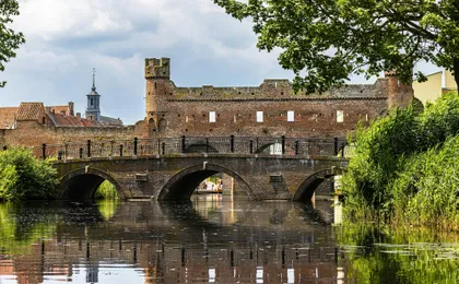 Self-guided in app e-scavenger hunt tour in Zutphen