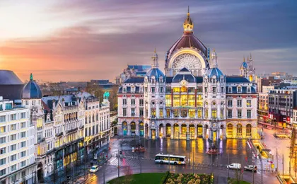 Antwerp self-guided walking tour with audio app