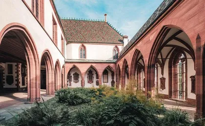 Guided walking tour through Basel´s Old Town