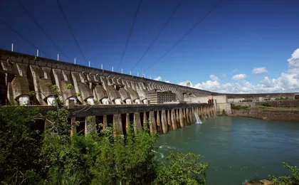 Itaipu hydroelectric dam panoramic tour