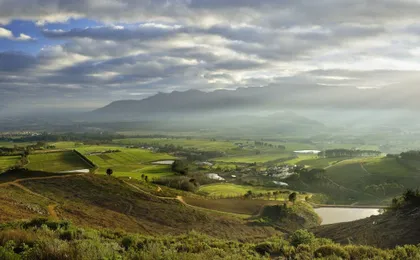 Wineland region visit with wine tasting and Franschhoek Tramway