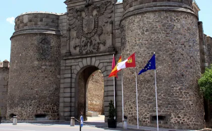 Tour to Segovia, Ávila and Toledo from Madrid