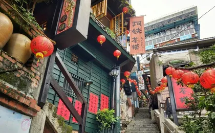 Jiufen Night Tour from Taipei