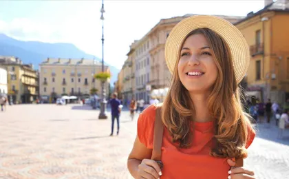 Grenoble 2-hour introductory walking tour with a local