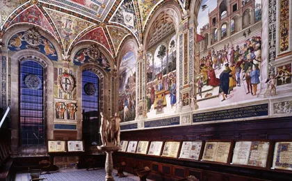 Opa Si Pass: access to Siena Cathedral complex
