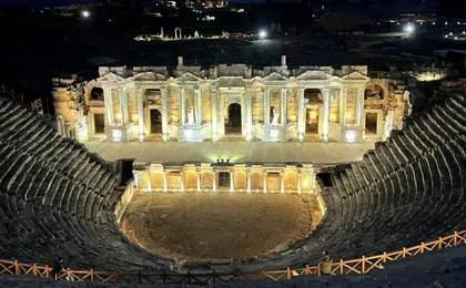 Daily guided Pamukkale tour with pick-up from Denizli Airport