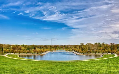 Self-Guided In-App Audio Tour to Discover St. Louis