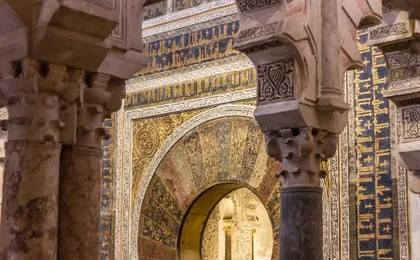 Cathedral-Mosque and Jewish quarter guided tour for small groups