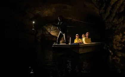 Te Anau Glowworm Caves
