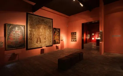 Larco Museum Private Guided Tour with Lunch at Café del Museo