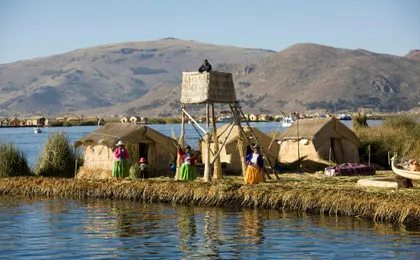 Full-Day Tour to the Lake Islands of Uros and Taquile with Lunch