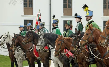 Half-day tour to Princess Sissi's Gödöllő royal palace from Budapest