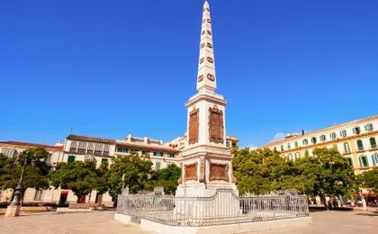 Malaga group walking tour