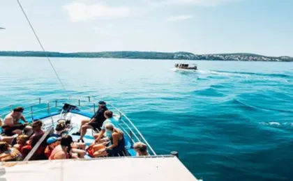Blue Lagoon tour from Trogir including lunch