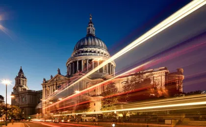 London day tour including London Eye tickets and Thames boat ride