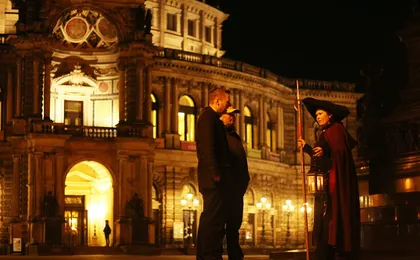 Guided night watchman walking tour in Dresden with nightcap