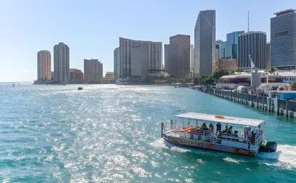 Miami Skyline Cruise of South Beach Millionaire Homes & Venetian Islands