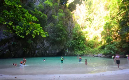 Full Day Speedboat Tour with Emerald Cave Visit