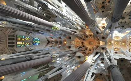 Sagrada Familia, Park Guell and and Old Town tour