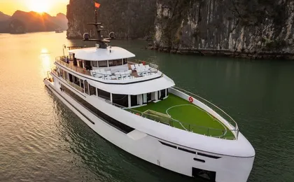 Hera Luxury Day Cruise 07 Hours on Bay from Tuan Chau Harbor