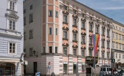 Linz self-guided city walk with audio guide