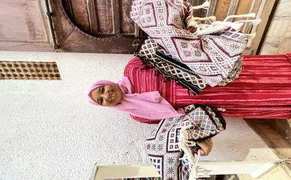 Half-day rug weaving workshop in Fez