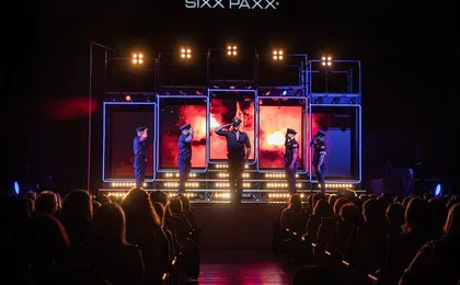 SIXX PAXX Theater Berlin