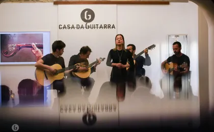Casa da Guitarra Porto fado show